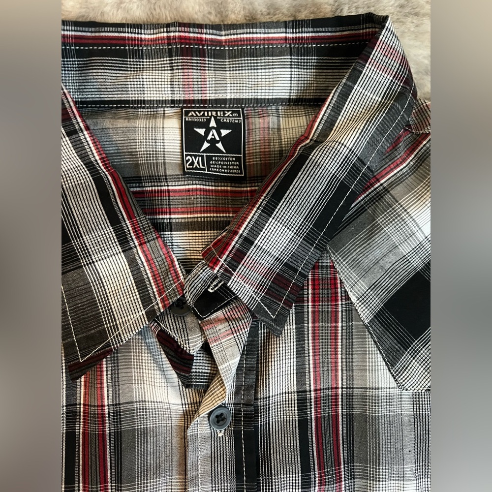 NWT Avirex Men's Plaid Shirt - Black and Red 2X - Picture 5 of 7